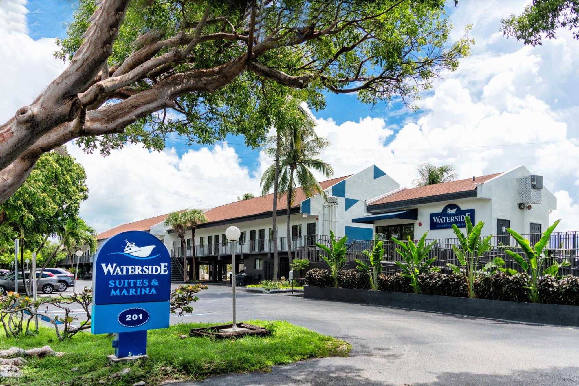 Waterside Suites And Marina Key Largo Exterior foto