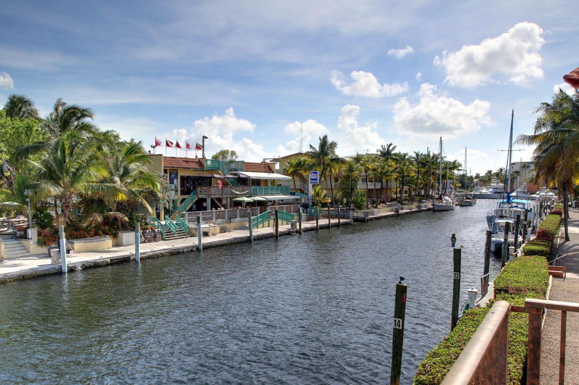 Waterside Suites And Marina Key Largo Exterior foto