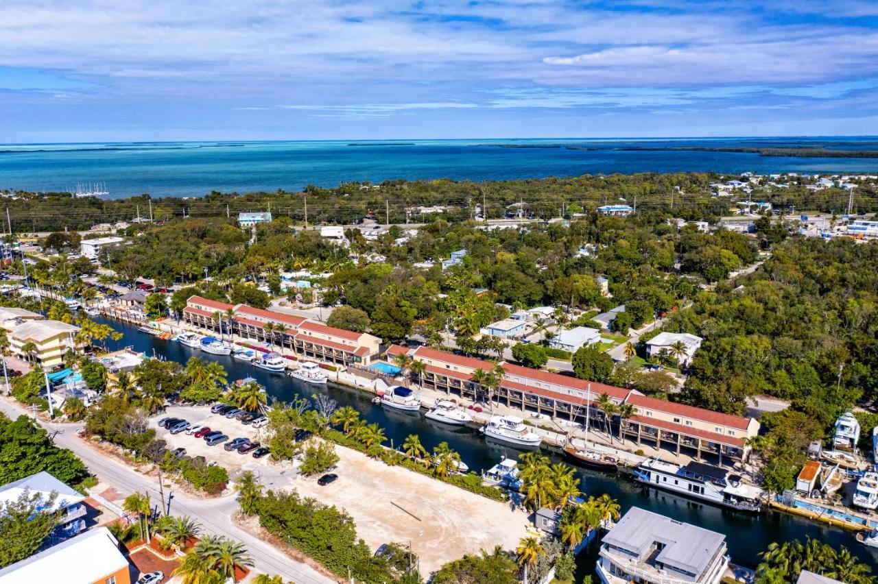 Waterside Suites And Marina Key Largo Exterior foto